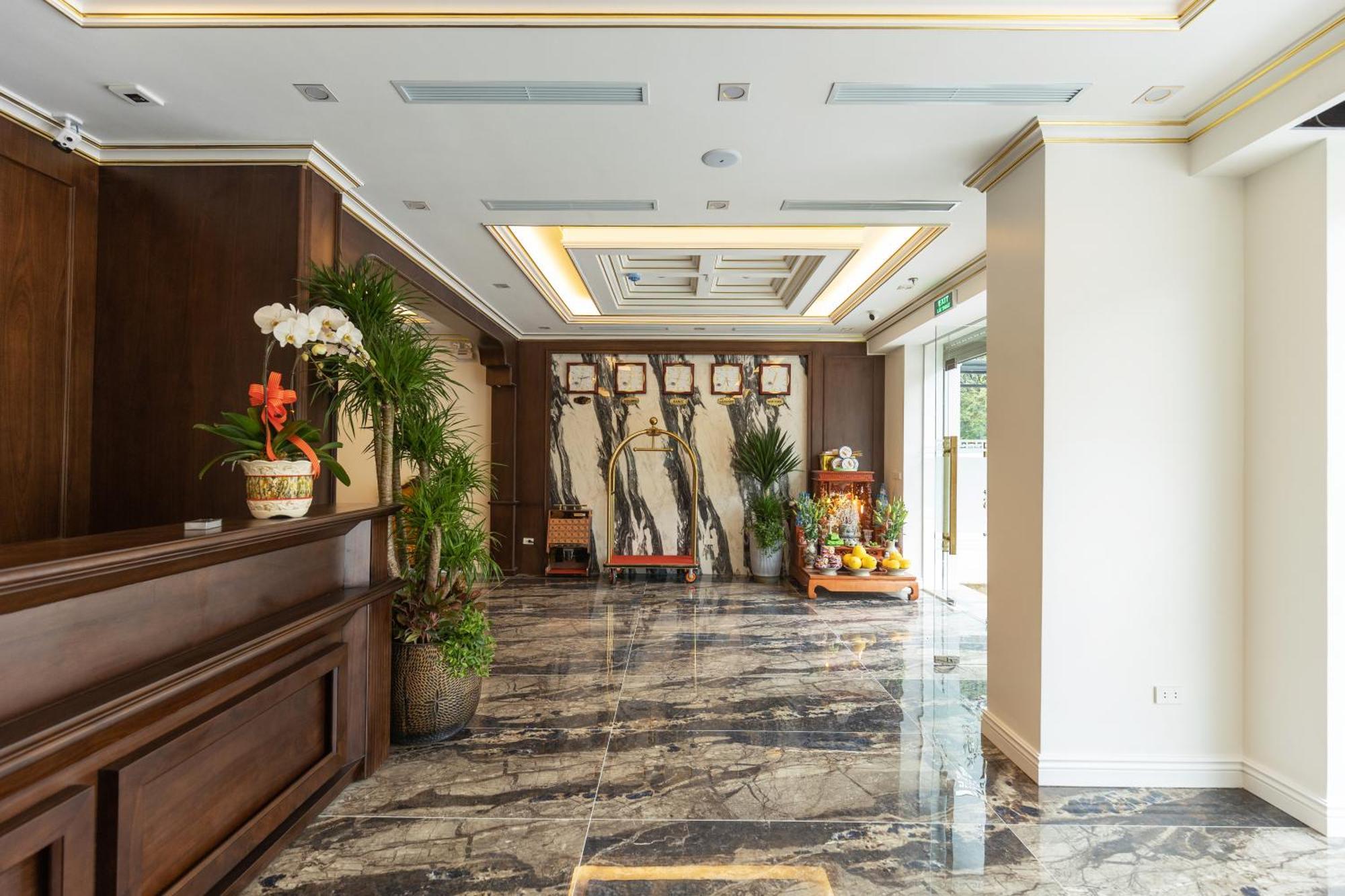 Royal Duong Noi Khách sạn